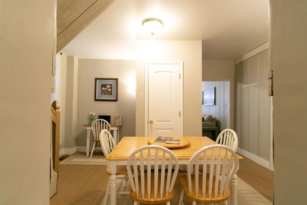 Downtown 2 Bedroom Cottage, Sleeps 6, Walking Distance To Honeywell, Downtown Restaurants, Shopping Wabash Zewnętrze zdjęcie